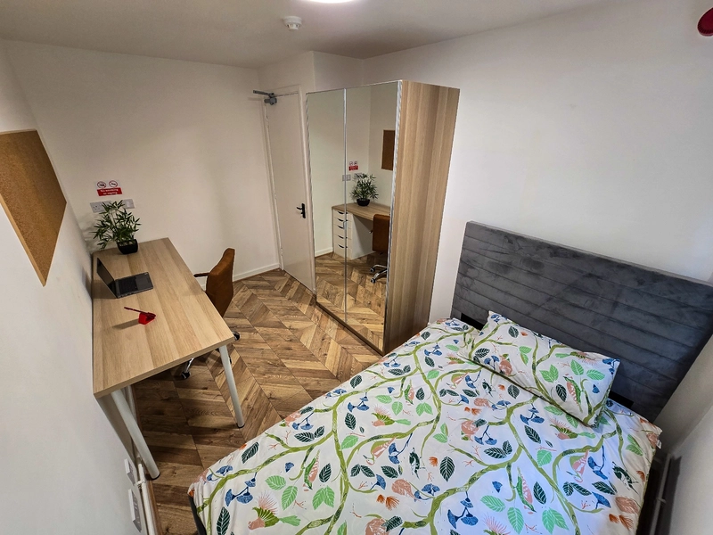 Denison St, 6 Bedroom Student house - NG7 3PH - Thumbnail 28